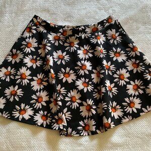 Sans Souci Super Soft Flare Skater Skirt with Daisy Art Graphic Pattern Size L